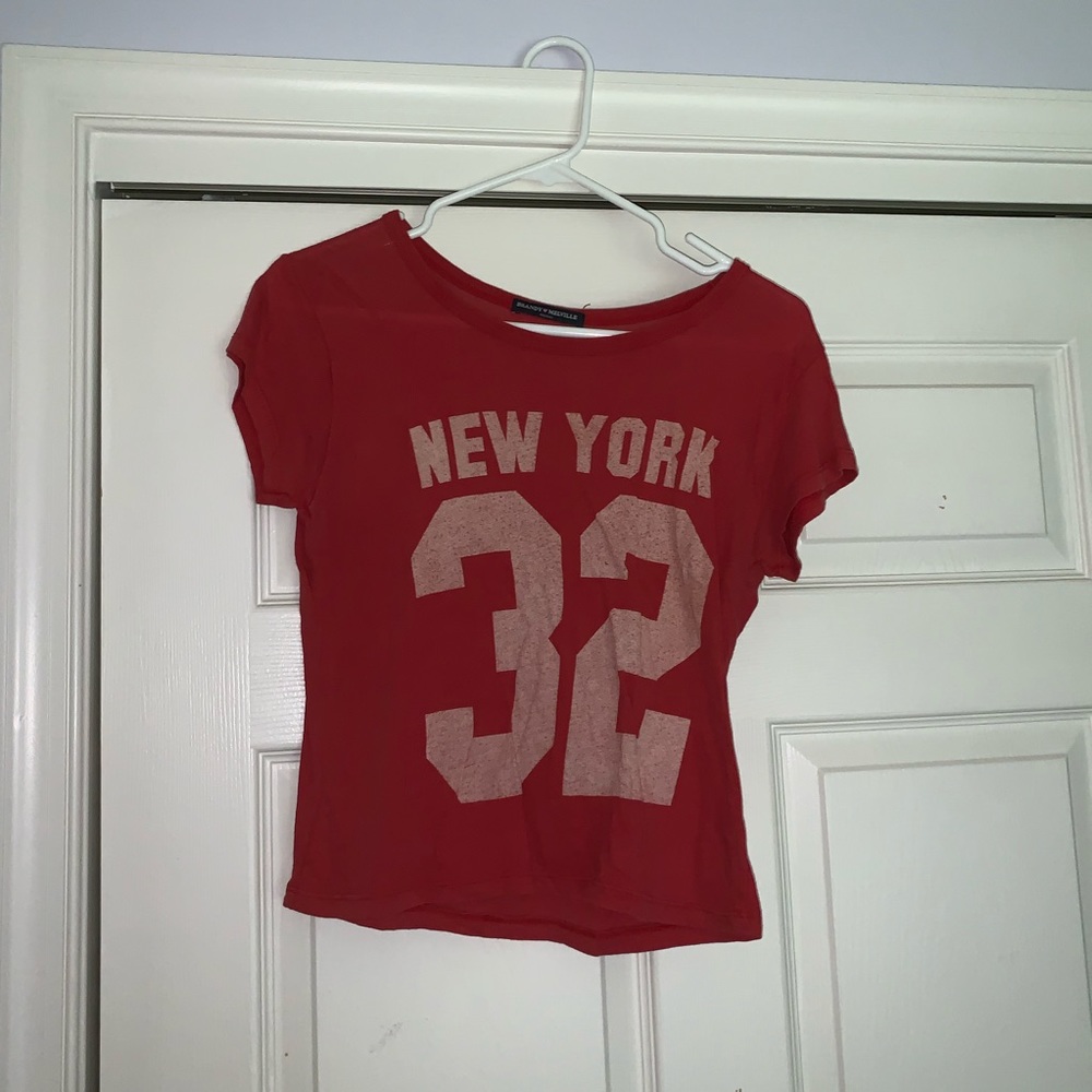 red new york crop top